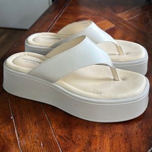 Vagabond White Platform Thong Sandals